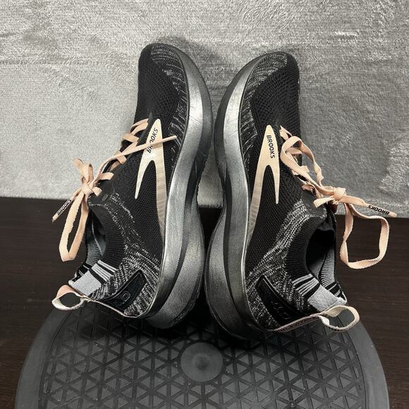 Brooks Womens Size 7.5B Levitate 4 Black Pink Lace Up Athletic Comfort Shoes - Picture 8 of 10